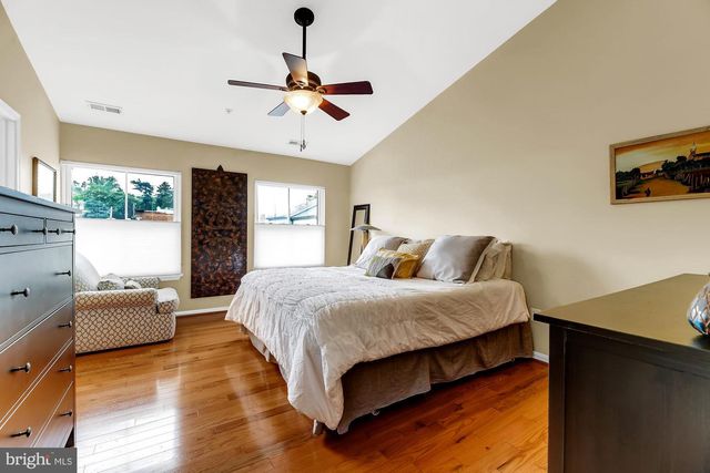 2090 CLIPPER PARK RD, Baltimore, MD 21211