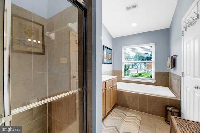 2090 CLIPPER PARK RD, Baltimore, MD 21211