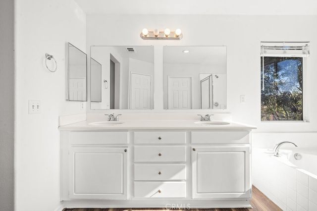 1401 Andulucia Place, Perris, CA 92571