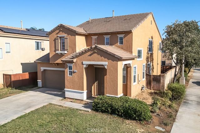 1401 Andulucia Place, Perris, CA 92571