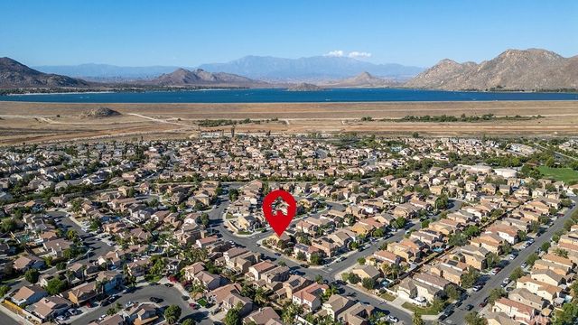 1401 Andulucia Place, Perris, CA 92571