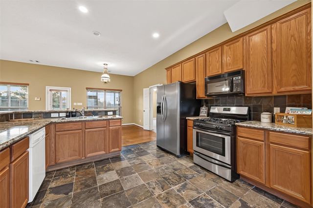 7802 Fairchild Boulevard, Fairchilds, TX 77469
