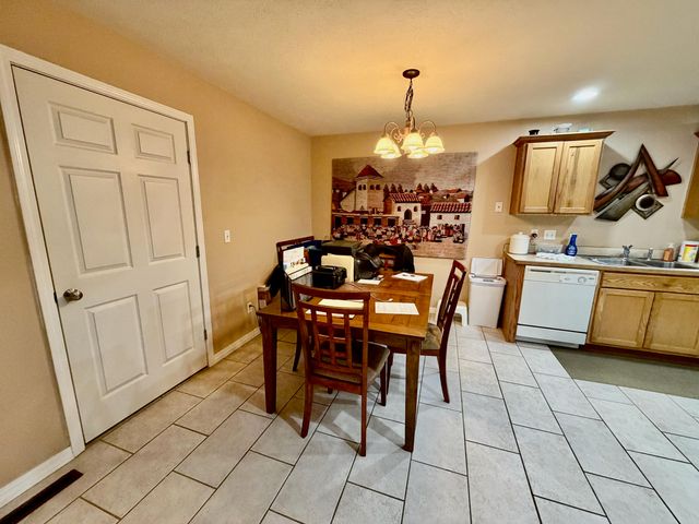 1339-1341 E Mcclernon Street, Springfield, MO 65803