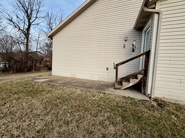 1339-1341 E Mcclernon Street, Springfield, MO 65803