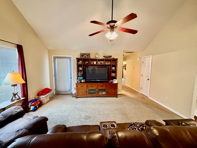 1339-1341 E Mcclernon Street, Springfield, MO 65803