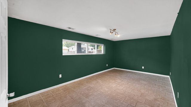 6310 Defiance Avenue, Portage, IN 46368