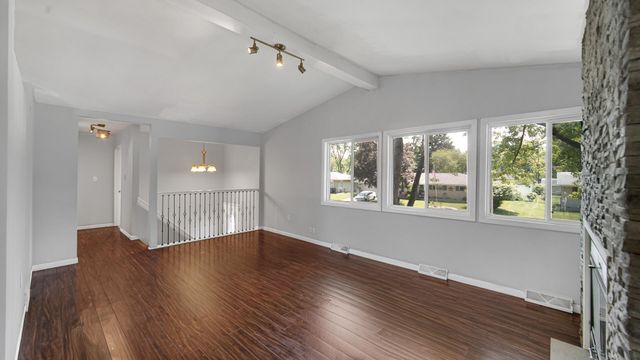 6310 Defiance Avenue, Portage, IN 46368