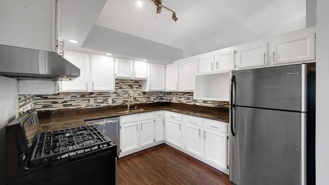 6310 Defiance Avenue, Portage, IN 46368
