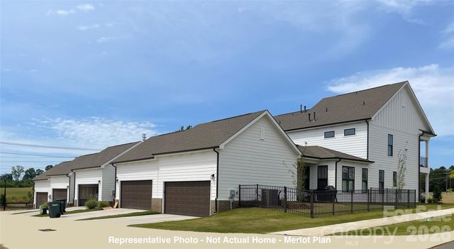 10209 Rainier Trail Drive NW, Huntersville, NC 28078