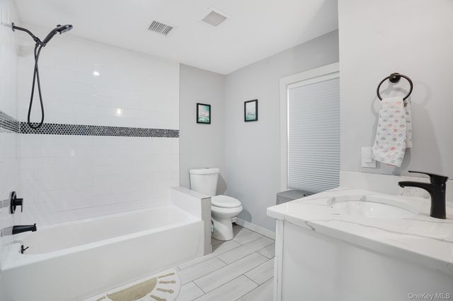 300 Washington Avenue, Pleasantville, NY 10570