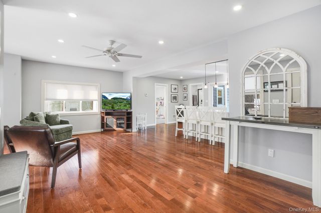 300 Washington Avenue, Pleasantville, NY 10570