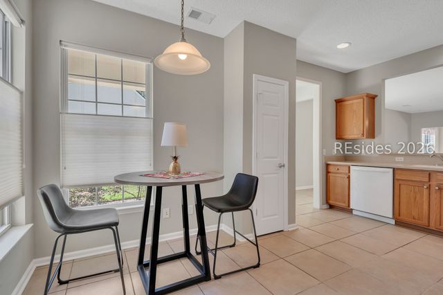 43 Nesting Ln, Bluffton, SC 29909