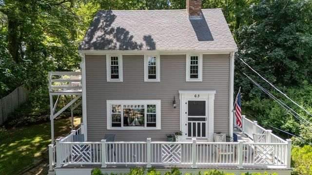 63 Bay Shore Dr, Plymouth, MA 02360