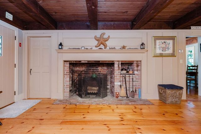 63 Bay Shore Dr, Plymouth, MA 02360