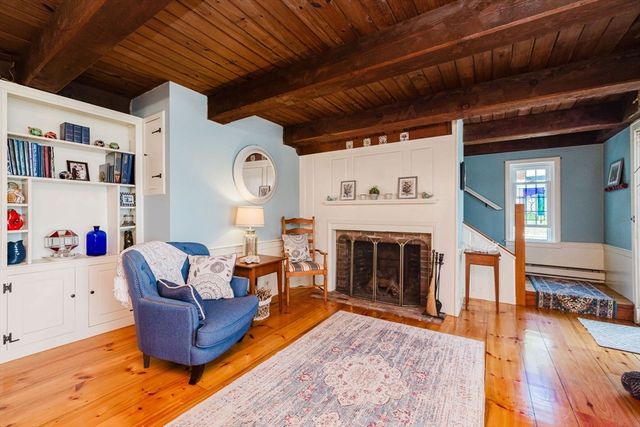 63 Bay Shore Dr, Plymouth, MA 02360