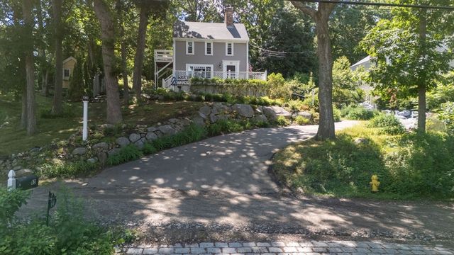 63 Bay Shore Dr, Plymouth, MA 02360