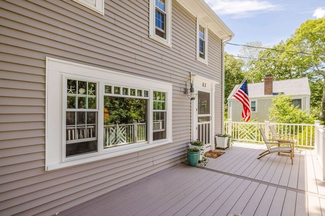 63 Bay Shore Dr, Plymouth, MA 02360
