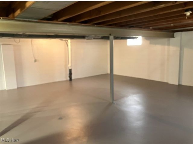 269 Westview Avenue, Hubbard, OH 44425