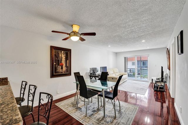 7610 Stirling Rd 207C, Davie, FL 33024