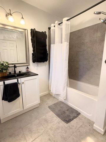 308 S Broadway Street, Blanchester, OH 45107