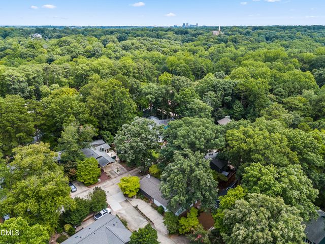 2929 Rue Sans Famille, Raleigh, NC 27607