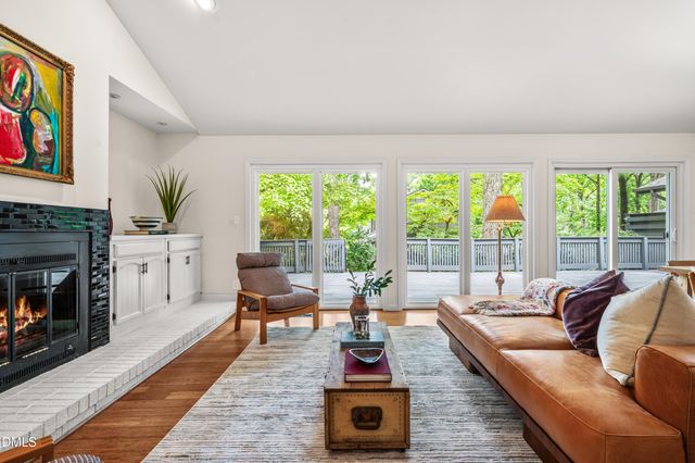 2929 Rue Sans Famille, Raleigh, NC 27607