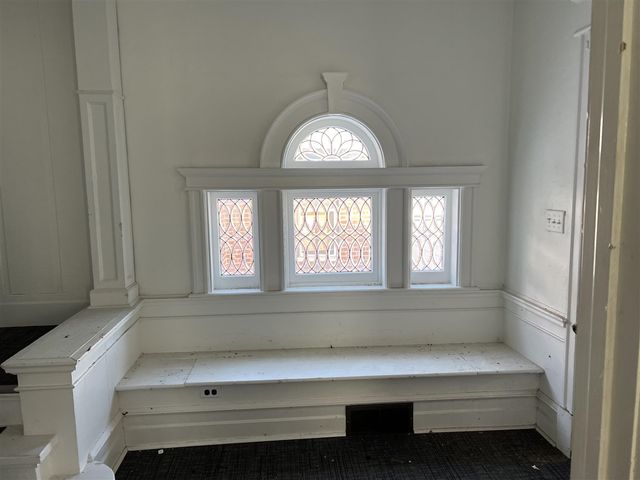 165 Capital Avenue, Battle Creek, MI 49017