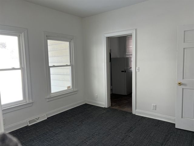 165 Capital Avenue, Battle Creek, MI 49017