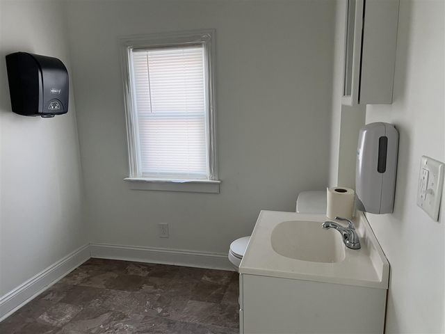 165 Capital Avenue, Battle Creek, MI 49017