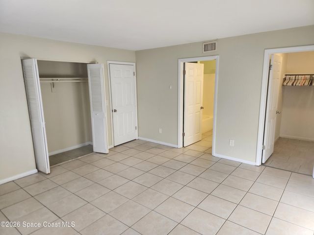 2130 Forest Knoll Drive NE 30-110, Palm Bay, FL 32905