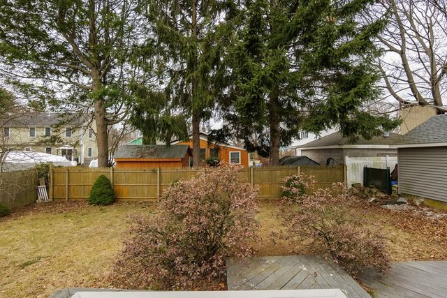 6 Hayes Ave, Beverly, MA 01915