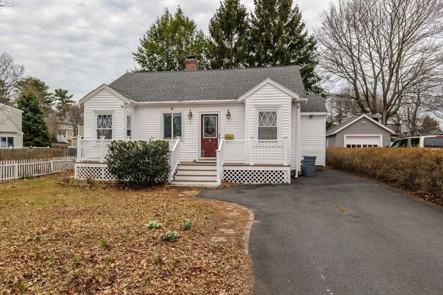 6 Hayes Ave, Beverly, MA 01915
