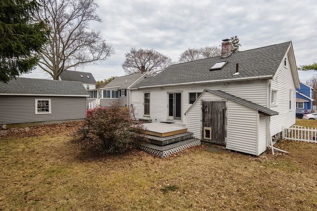 6 Hayes Ave, Beverly, MA 01915