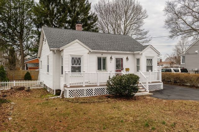 6 Hayes Ave, Beverly, MA 01915