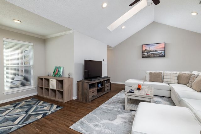 1154 Bent Oaks Drive, Denton, TX 76210