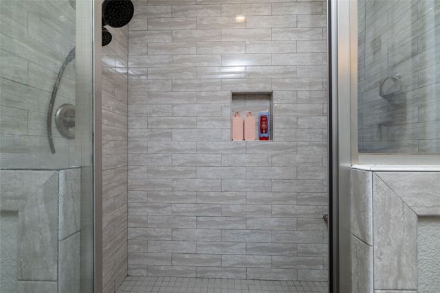 1154 Bent Oaks Drive, Denton, TX 76210