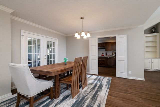 1154 Bent Oaks Drive, Denton, TX 76210