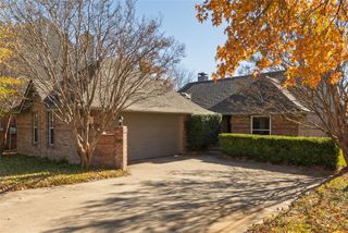 1154 Bent Oaks Drive, Denton, TX 76210