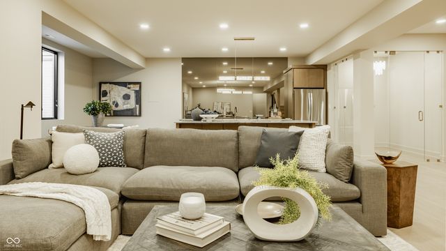 4094 Chapel Hill Court, Bargersville, IN 46106