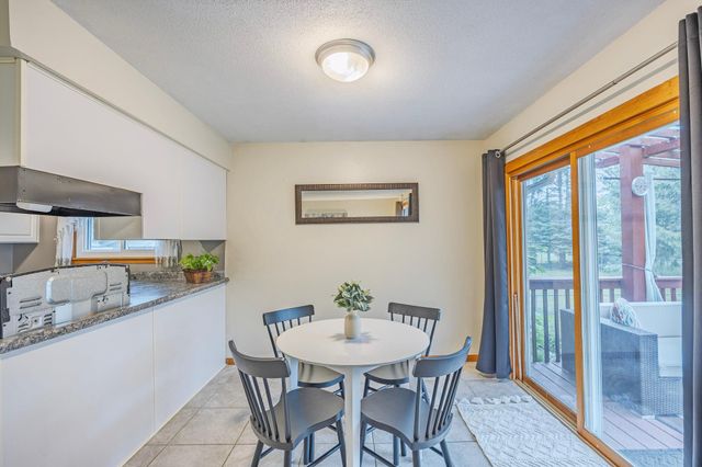 838 Jonathan Drive, Apple Valley, MN 55124