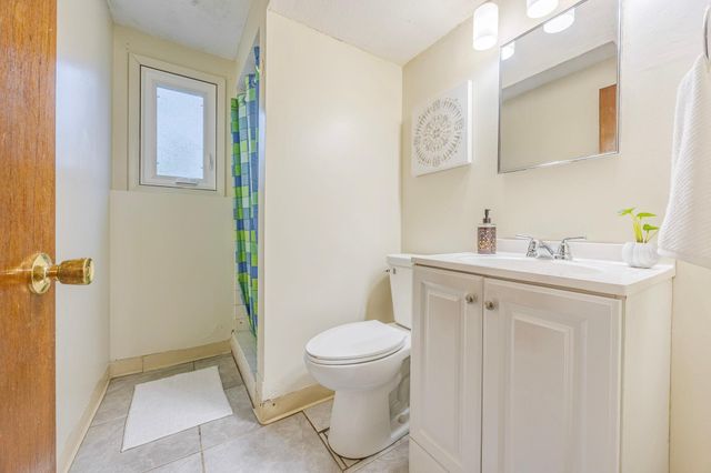 838 Jonathan Drive, Apple Valley, MN 55124