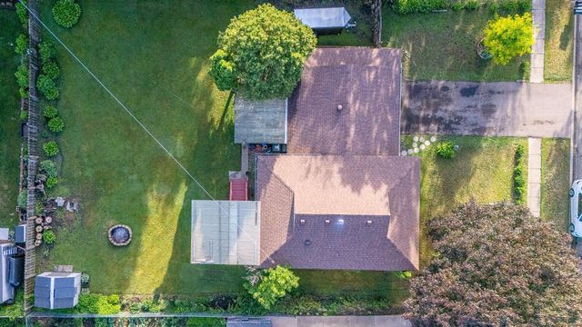 838 Jonathan Drive, Apple Valley, MN 55124