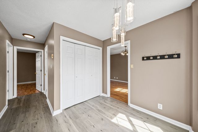 382 Brook Mead Dr, Clarksville, TN 37042