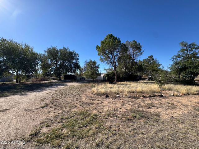 1385 CALIFORNIA Drive, Chino Valley, AZ 86323
