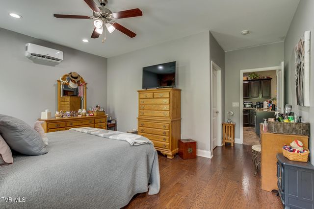 2720 Edinburgh Channel Road, Kingsport, TN 37664