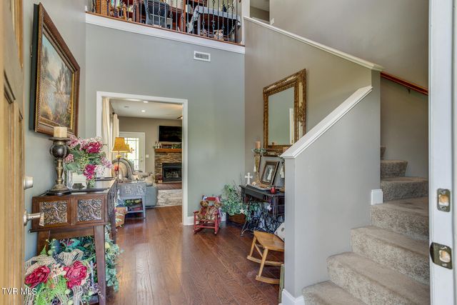 2720 Edinburgh Channel Road, Kingsport, TN 37664