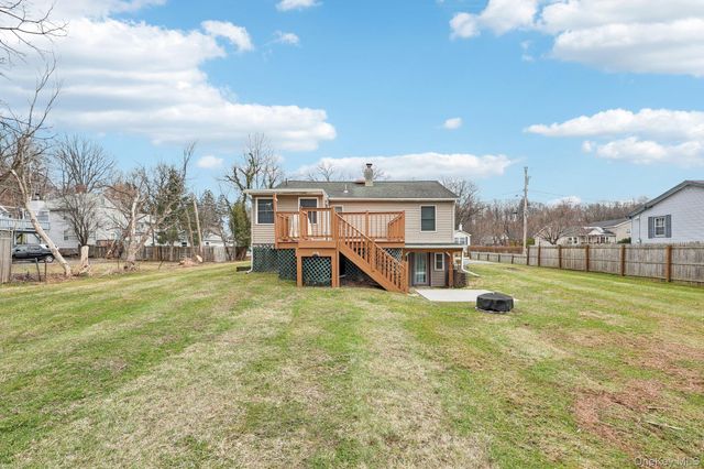 2 Moffatt Lane, Chester, NY 10918