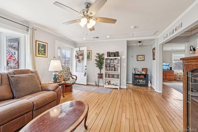 2 Moffatt Lane, Chester, NY 10918