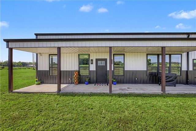 24885 Austin Road, Gravette, AR 72736