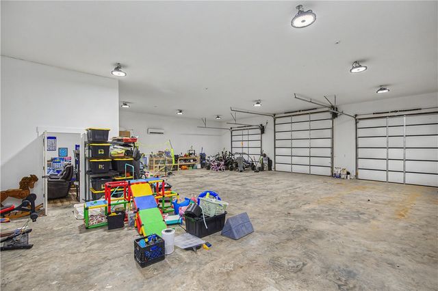 24885 Austin Road, Gravette, AR 72736